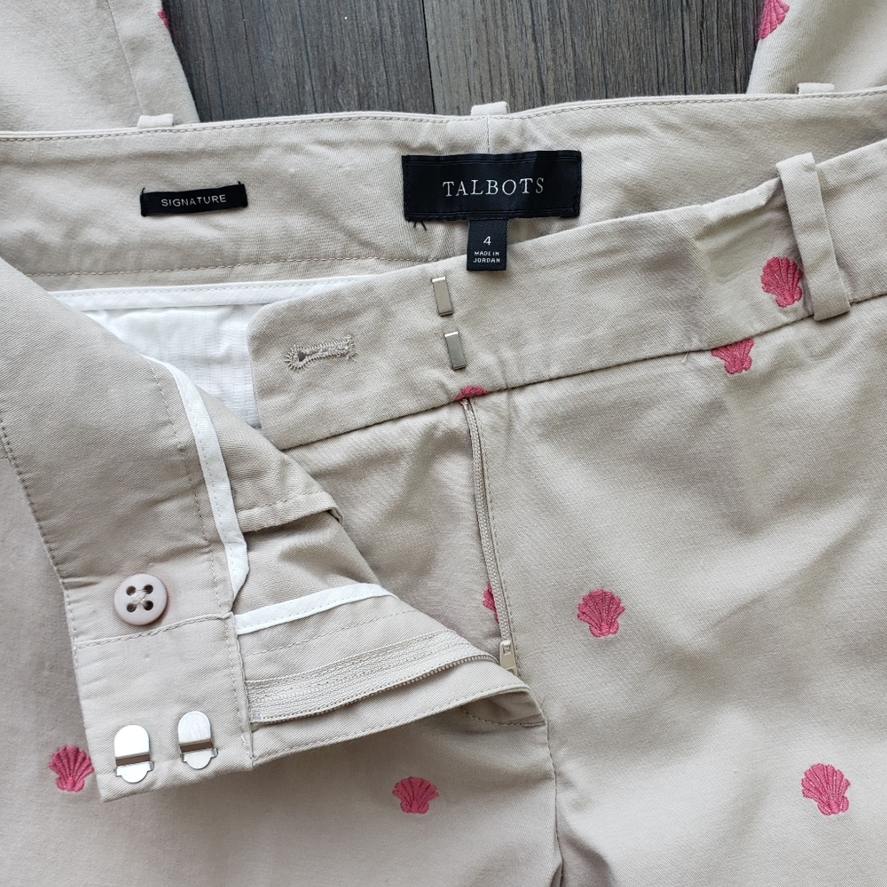 Talbots Signature Crops - Seashell Print - Picture 2 of 3